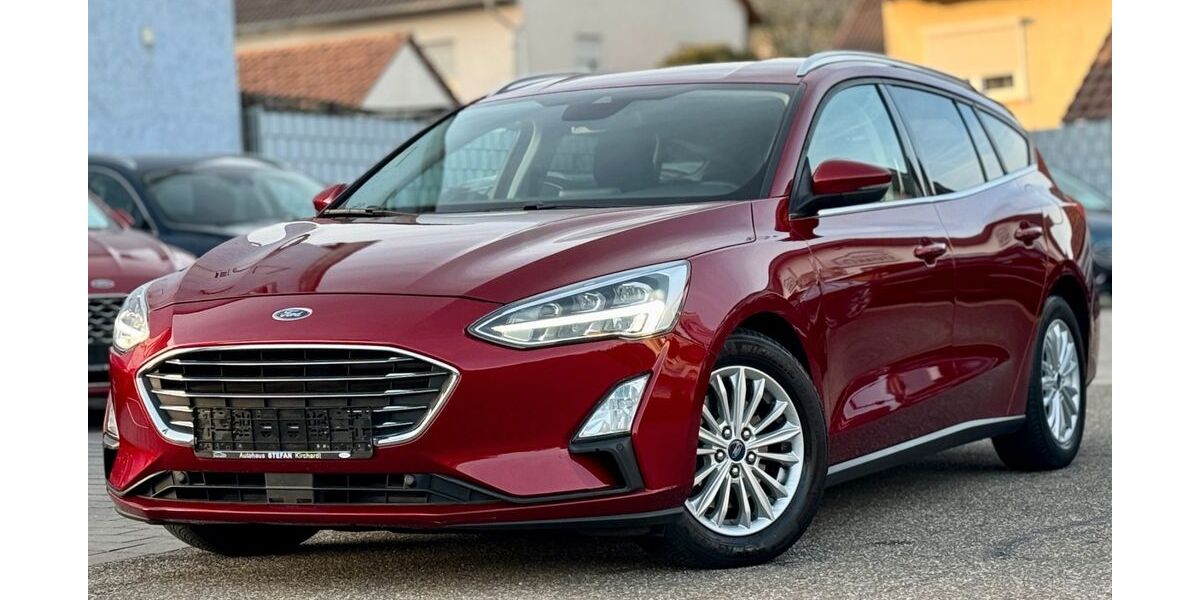 Ford Focus 48.728 km 17.890 &euro; Kirchardt 74912