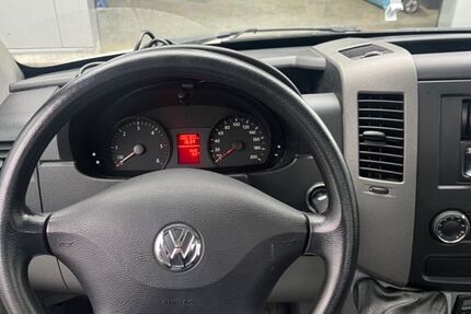 VW Crafter 105.000 km 16.000 € München 81929