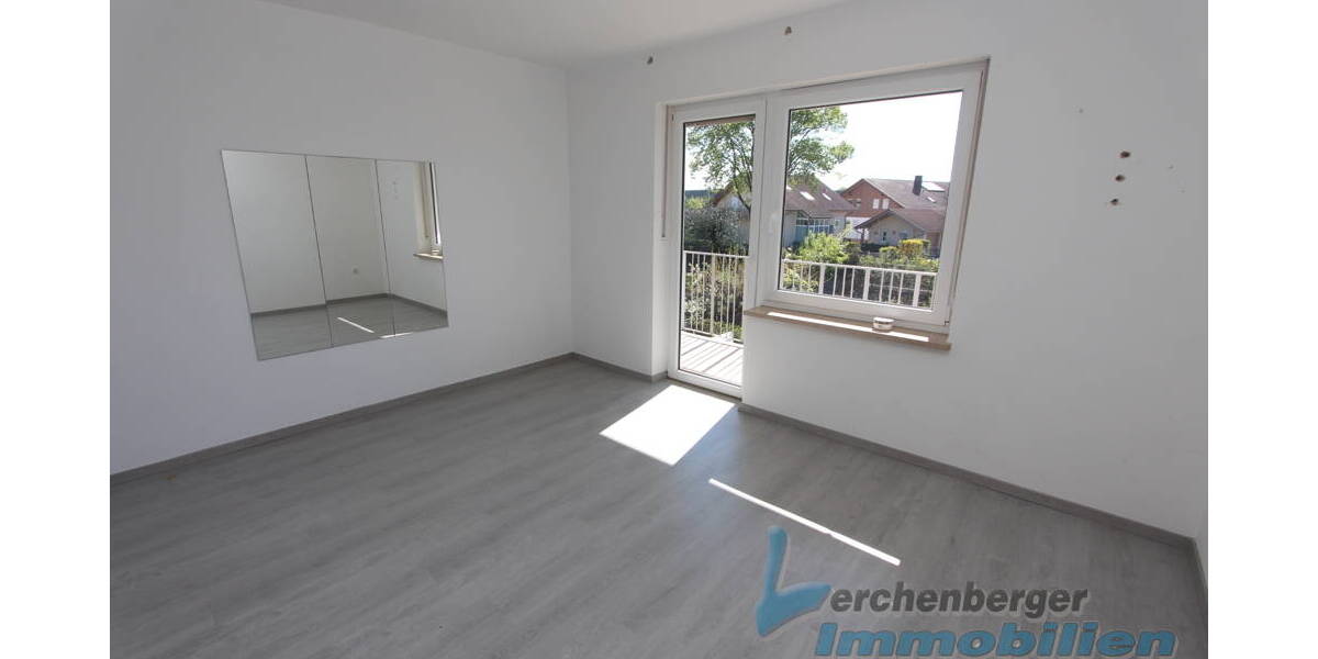 Einfamilienhaus Plattling - 8 Zimmer, 177 m&sup2;, 299.000&euro; | Angebot:26472264