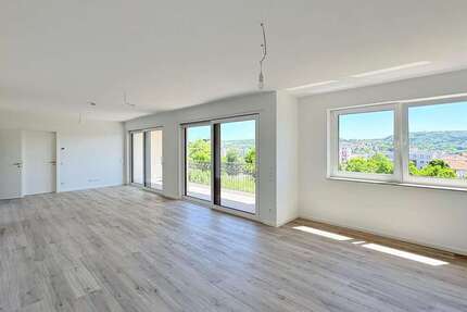 Wohnung Pforzheim - 4 Zimmer, 115 m&sup2;, 1.350&euro; | Angebot:26840084