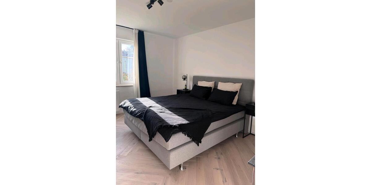 Mehrfamilienhaus, Wohnhaus Wettstetten - 6 Zimmer, 156 m&sup2;, 749.999&euro; | Angebot:26950357