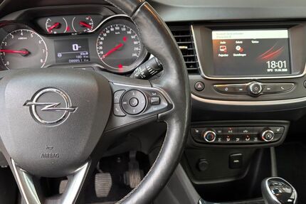 Opel Crossland (X) 88.000 km 9.250 &euro; Blaubeuren 89143