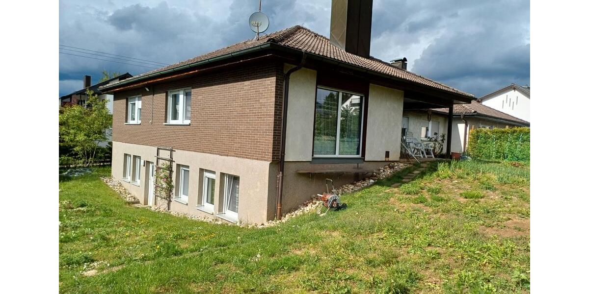 Doppelhaushälfte Schnaittach - 8 Zimmer, 270 m&sup2;, 593.000&euro; | Angebot:27137856