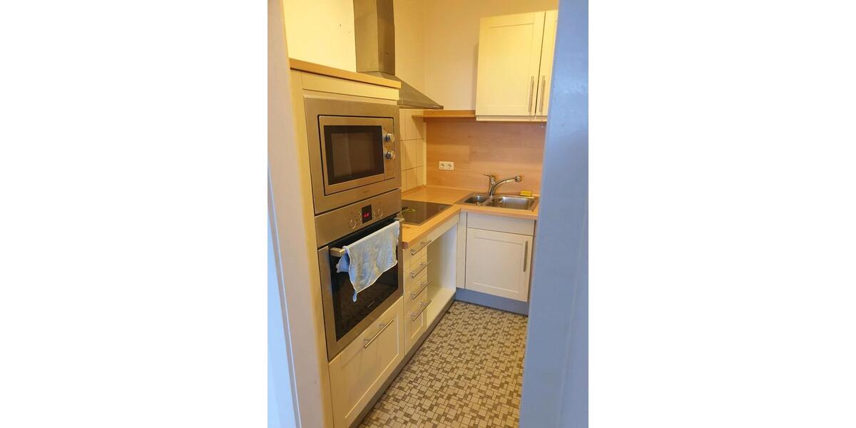 Etagenwohnung Wilster - 1 Zimmer, 37 m&sup2;, 350&euro; | Angebot:26165826