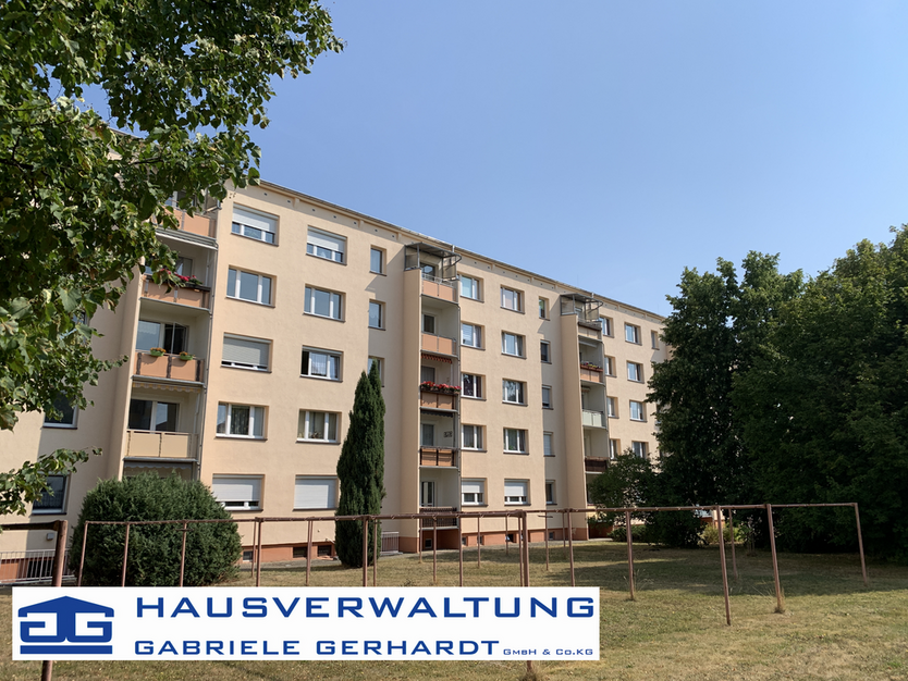 Wohnung zum Kaufen in Frohburg 52.000 € 60 m²