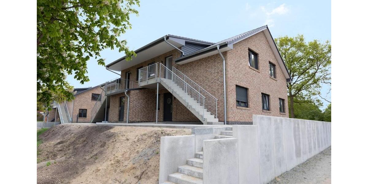 Dachgeschoßwohnung Weddingstedt - 2 Zimmer, 75 m&sup2;, 830&euro; | Angebot:26585915