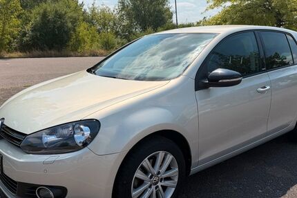 VW Golf 130.000 km 7.950 &euro; Riesa 01587