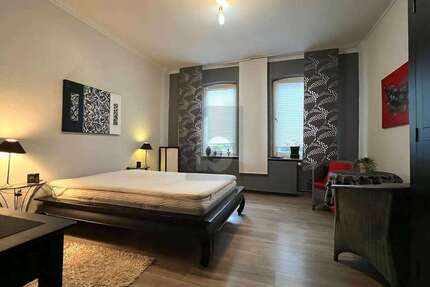 Haus Bassum - 13 Zimmer, 397 m&sup2;, 525.000&euro; | Angebot:25628772