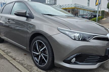 Toyota Auris 111.800 km 13.490 € Kornwestheim (bei Stuttgart) 70806