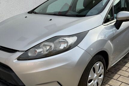Ford Fiesta 277.769 km 1.290 &euro; Bergisch Gladbach 51467