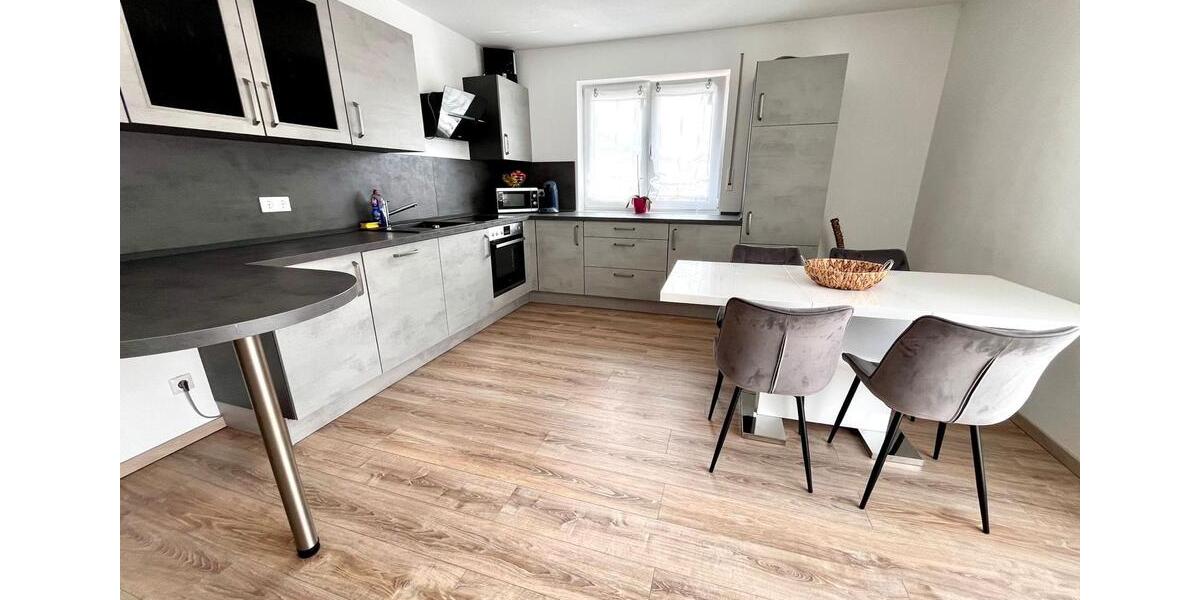 Etagenwohnung Mallersdorf-Pfaffenberg Pfaffenberg - 3 Zimmer, 80 m&sup2;, 850&euro; | Angebot:26378762