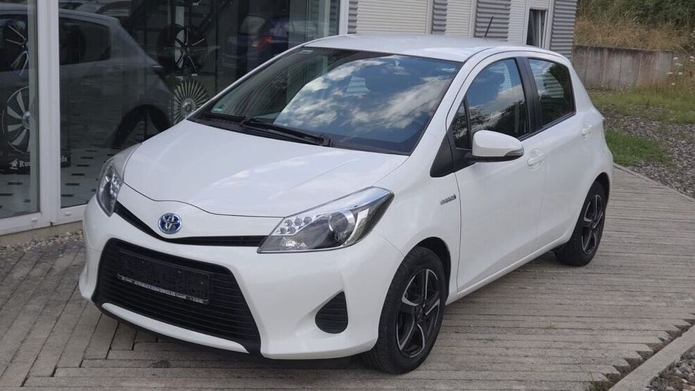 Yaris