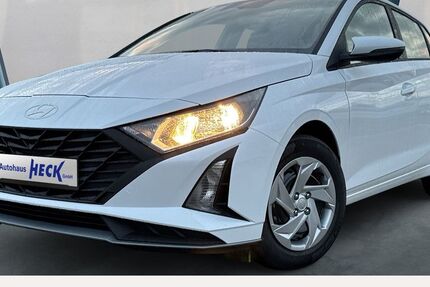 Hyundai i20 12.390 km 14.900 € Dörth 56281