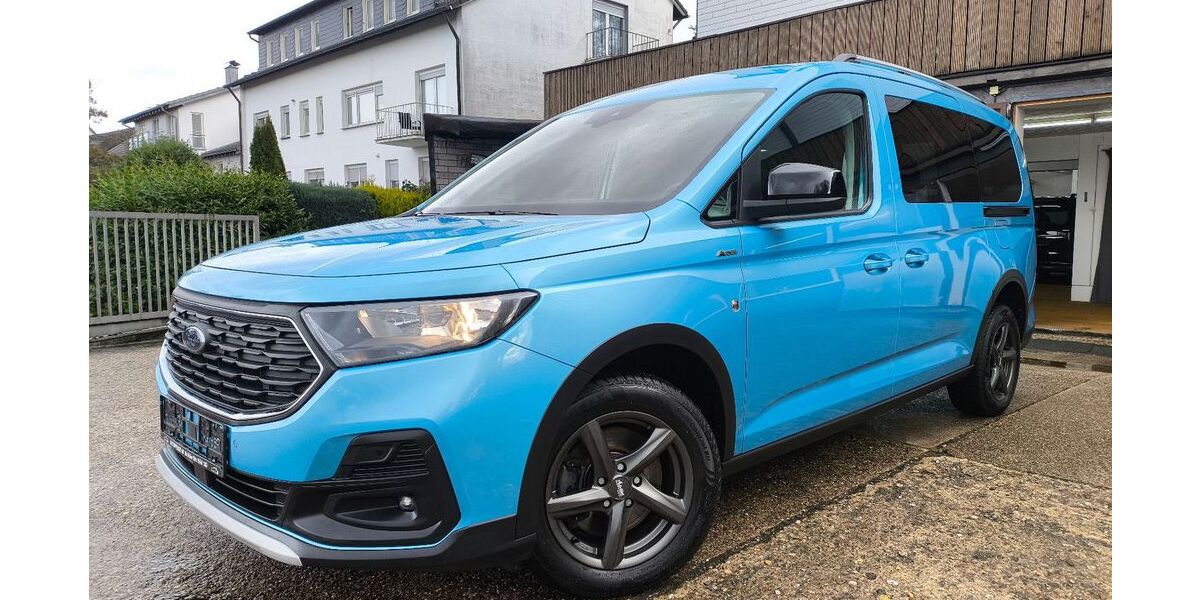 Ford Tourneo Connect 55.100 km 27.450 &euro; Solingen 42657