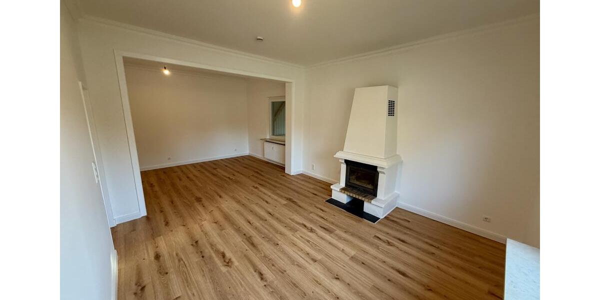 Renovierte 2-Zimmer-Erdgeschosswohnung zu vermieten. 2 zimmer