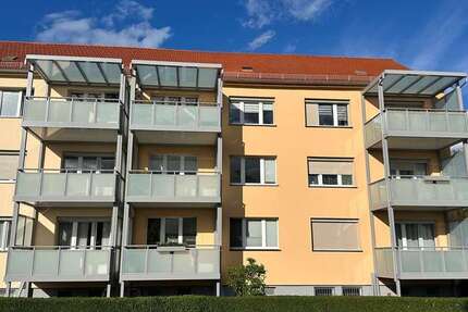 Gepflegte 3 Zi.-Wohnung mit Balkon und Einbauküche - Wohnung Kaulsdorf | Angebot:26921955