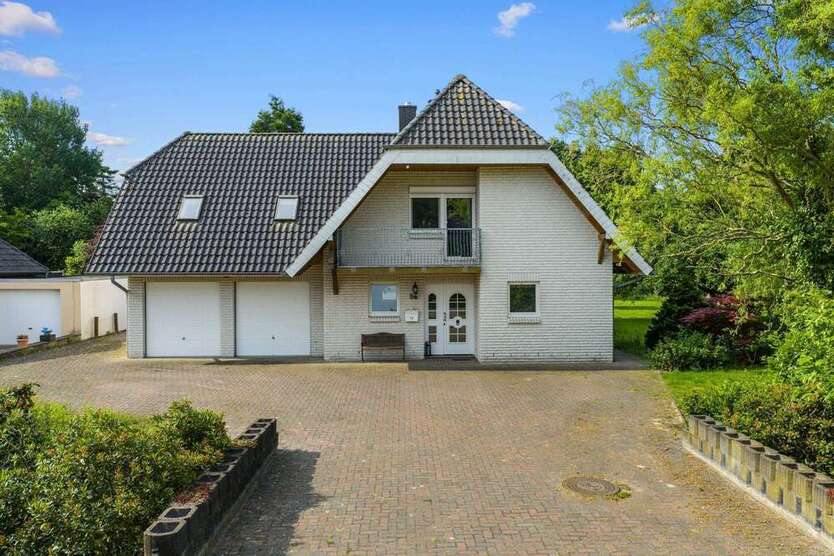 Haus zum Kaufen in Schwanewede 379.000 € 200 m²