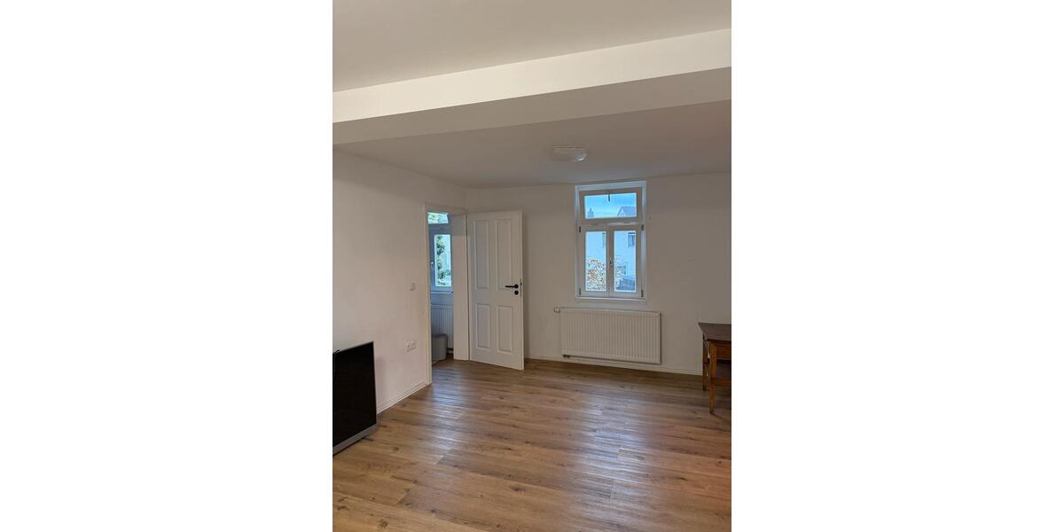 Einfamilienhaus Sinn - 5 Zimmer, 160 m&sup2;, 1.200&euro; | Angebot:23415451