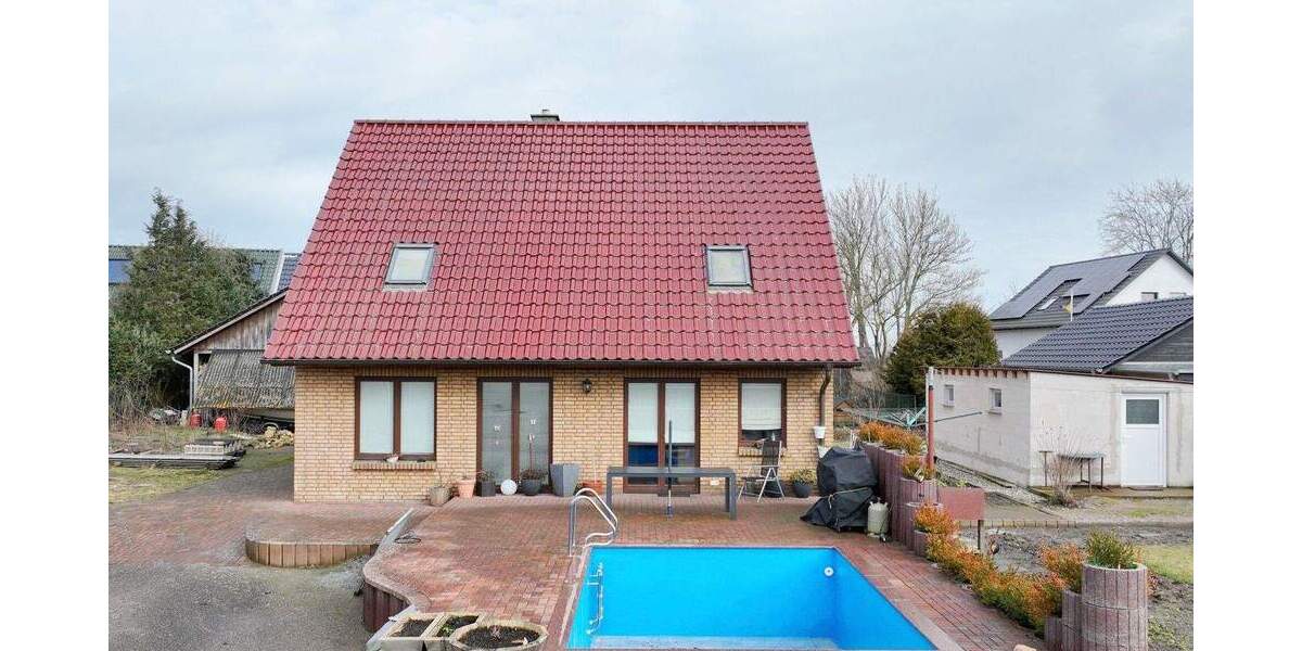 Einfamilienhaus Ribnitz-Damgarten / Petersdorf Petersdorf - 4 Zimmer, 135 m&sup2;, 330.000&euro; | Angebot:25536204