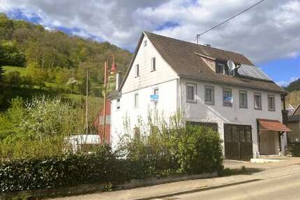 Haus Wolpertshausen - 6 Zimmer, 135 m&sup2;, 265.000&euro; | Angebot:26268528