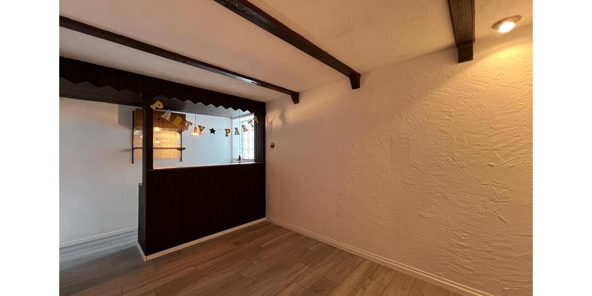 Einfamilienhaus Frammersbach - 4 Zimmer, 130 m&sup2;, 800&euro; | Angebot:26417750