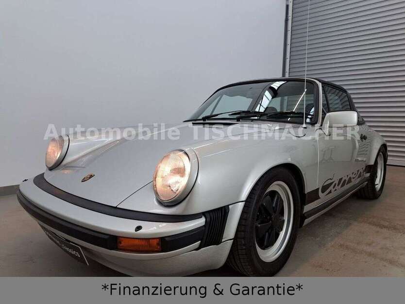 911