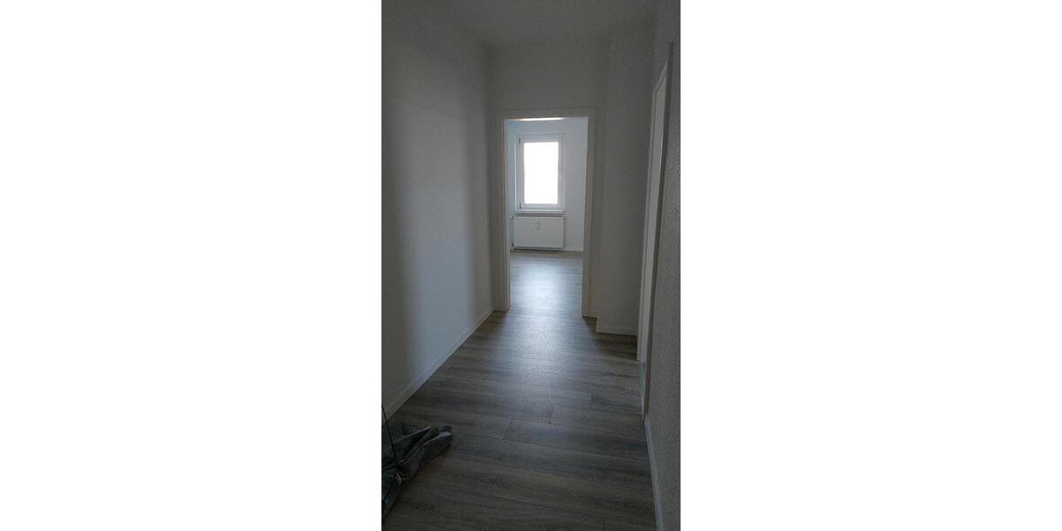 Dachgeschoßwohnung Plau am See - 2 Zimmer, 42 m&sup2;, 300&euro; | Angebot:26216400