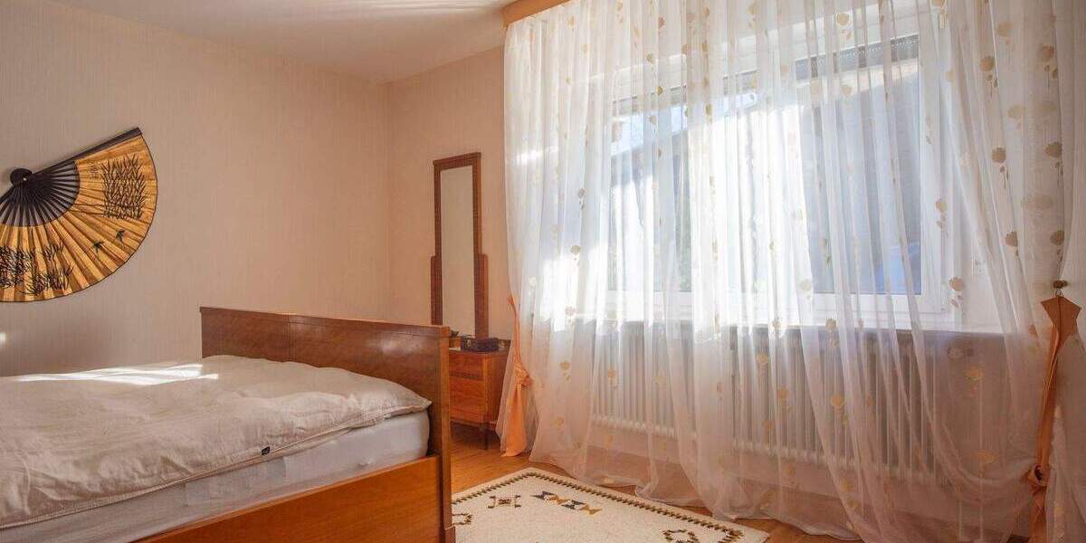 Etagenwohnung Nidderau Ostheim - 4 Zimmer, 156 m&sup2;, 485.000&euro; | Angebot:25695758