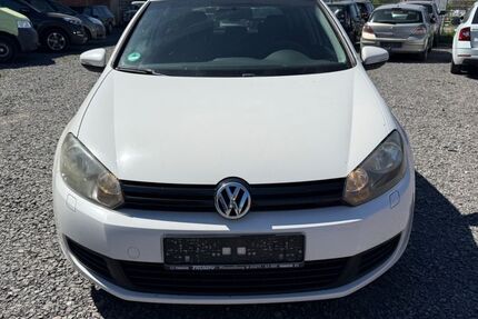 VW Golf 220.000 km 1.699 &euro; Halle 06132