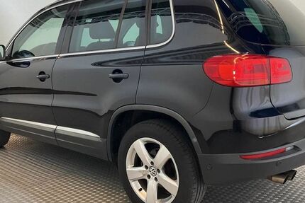 VW Tiguan 154.800 km 7.999 &euro; Bottrop 46236