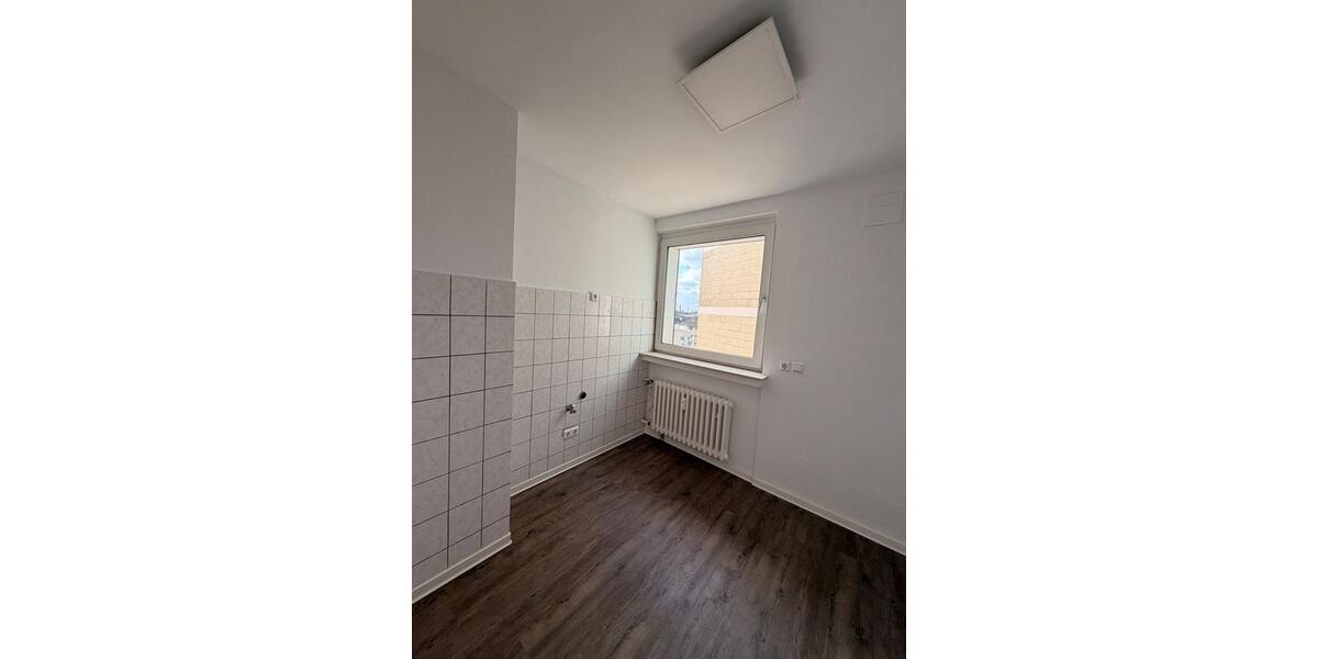 Etagenwohnung Braunsbedra - 2 Zimmer, 55 m&sup2;, 290&euro; | Angebot:26678145