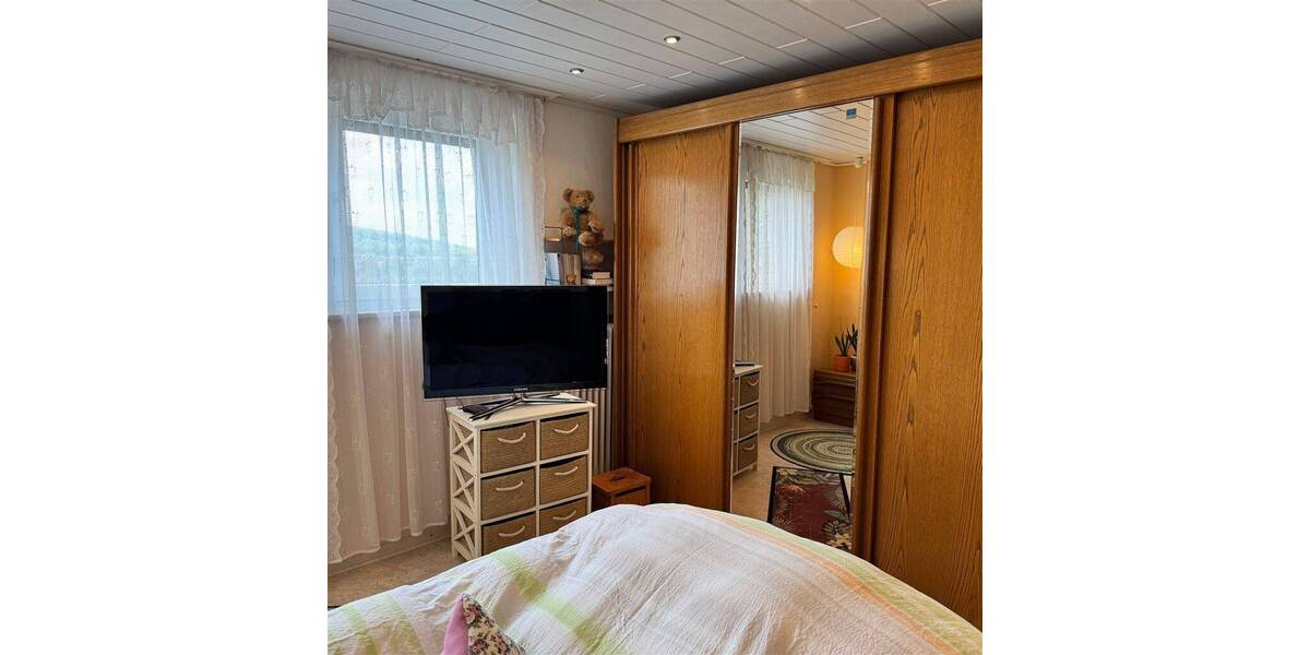 Doppelhaushälfte Bad Karlshafen Helmarshausen - 4 Zimmer, 93 m&sup2;, 89.000&euro; | Angebot:26673616