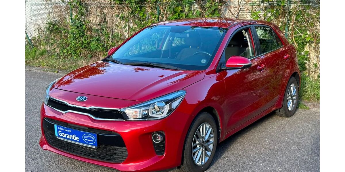 Kia Rio 102.000 km 8.890 &euro; Karlsruhe 76137