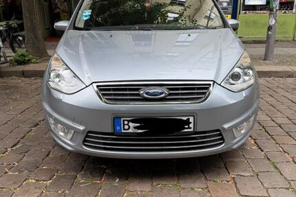Ford Galaxy 160.000 km 9.400 &euro; Berlin 10319