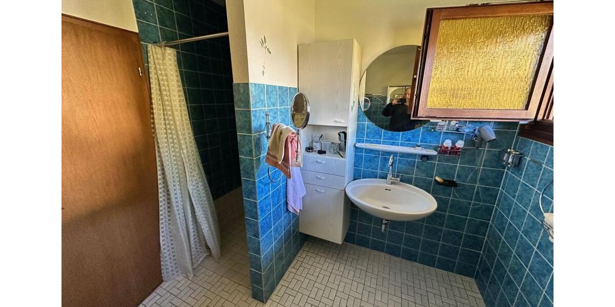 Einfamilienhaus Marsberg - 7 Zimmer, 252 m&sup2;, 275.000&euro; | Angebot:27001789