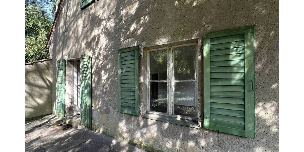 Originales Sommerfeldhaus mit besonderer Atmosphäre direkt am Grünzug - Einfamilienhaus Kleinmachnow Kleinmachnow | Angebot:26196042