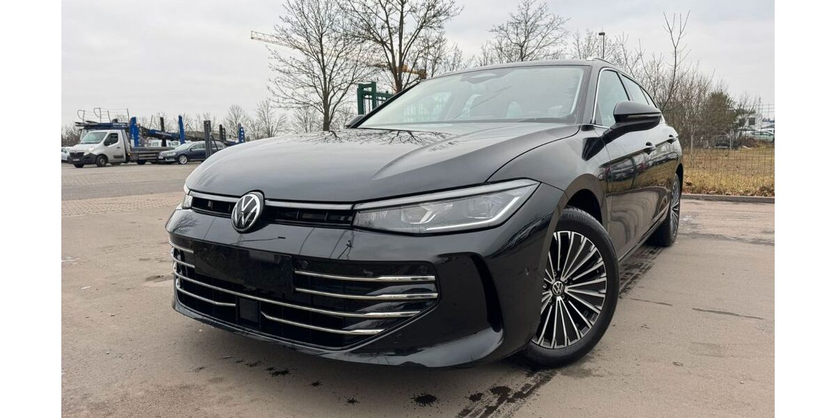 VW Passat Variant 9.340 km 30.800 &euro; MIttenwalde 15749