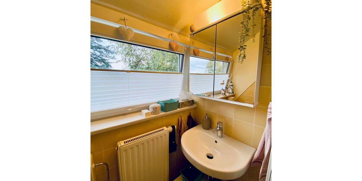 Dachgeschoßwohnung Heide - 2.5 Zimmer, 37 m&sup2;, 385&euro; | Angebot:26391828