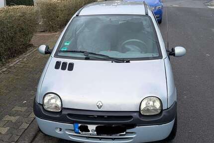 Renault Twingo 92.000 km 2.450 &euro; Reichelsheim 64385