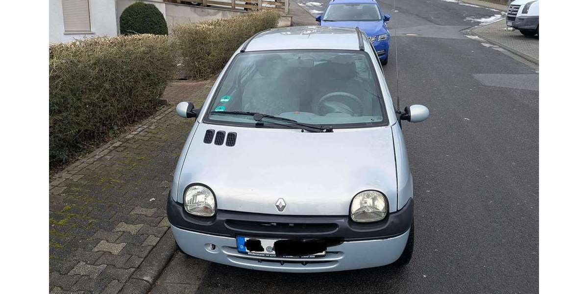 Renault Twingo 92.000 km 2.450 &euro; Reichelsheim 64385