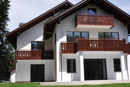 Haus Berg Allmannshausen - 1 Zimmer, 450 m&sup2;, 8.500&euro; | Angebot:25700132