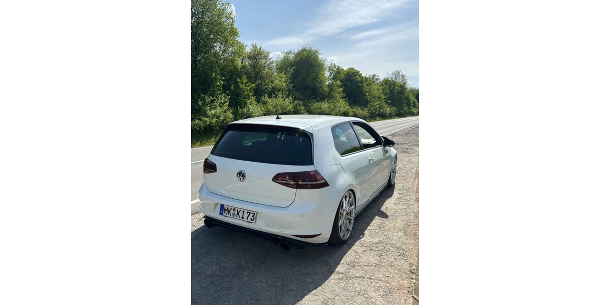 VW Golf 184.000 km 15.999 &euro; Menden 58710