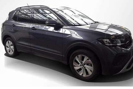 VW T-Cross 9.606 km 20.350 € Nürnberg 90441