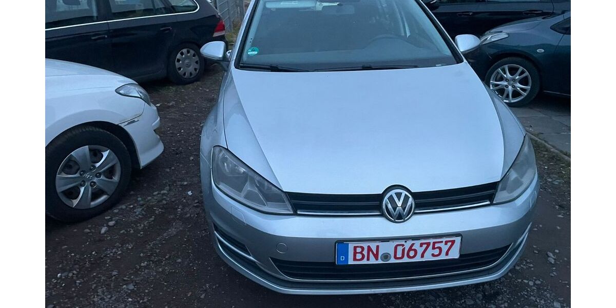 VW Golf 248.000 km 4.599 &euro; Bonn 53227