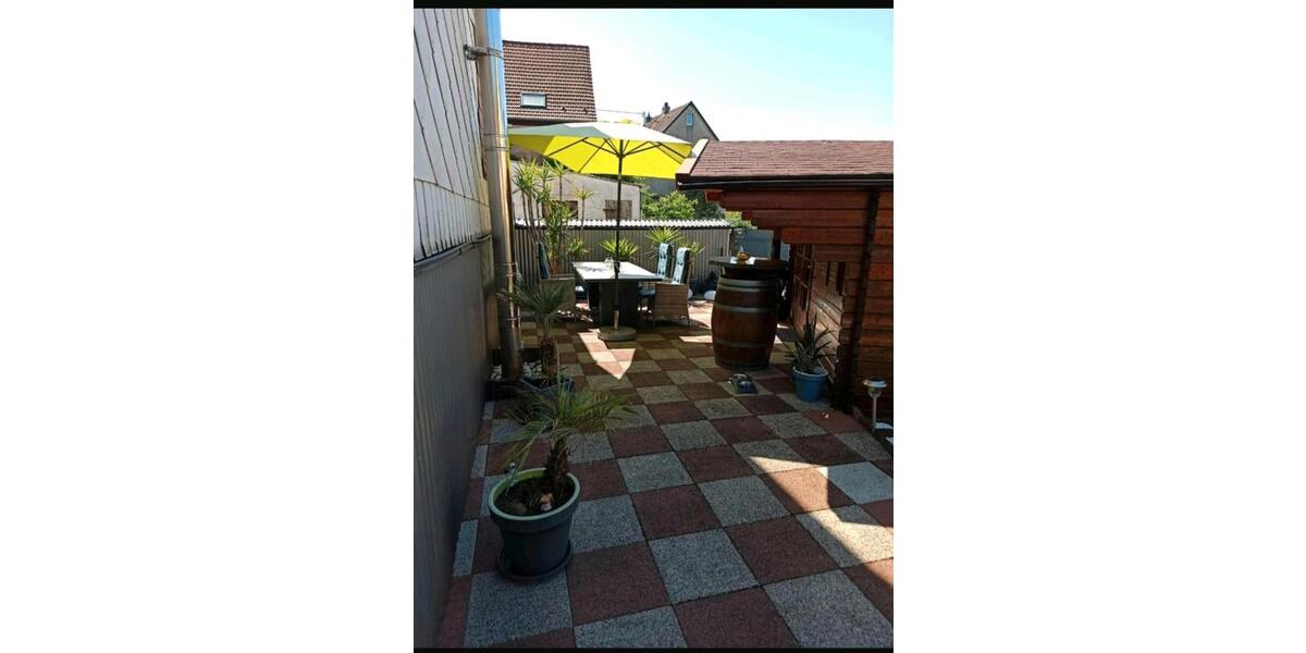 Mehrfamilienhaus, Wohnhaus Schiffweiler - 9 Zimmer, 300 m&sup2;, 228.000&euro; | Angebot:27120412