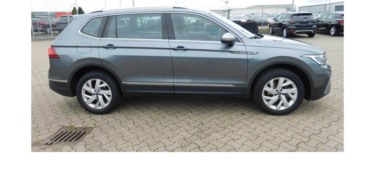 VW Tiguan Allspace 1.5 TSI Life 7 Sitze Navi DSG 31.900 km 28.690 &euro; Vordorf 38533