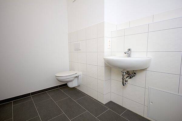 Etagenwohnung Halle (Saale) Innenstadt - 4 Zimmer, 115 m&sup2;, 1.154&euro; | Angebot:26904217
