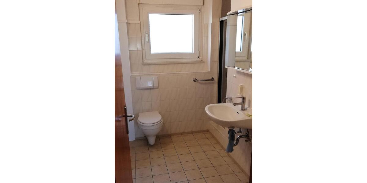 Einfamilienhaus Holzminden - 6 Zimmer, 173 m&sup2;, 245.000&euro; | Angebot:27122521