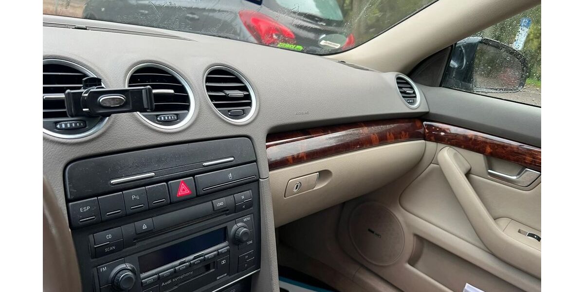 Audi A4 189.000 km 4.800 &euro; Bornhöved 24619