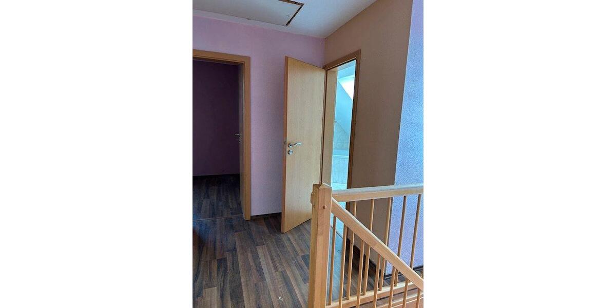 Einfamilienhaus Bentwisch - 5 Zimmer, 140 m&sup2;, 250.000&euro; | Angebot:26777795